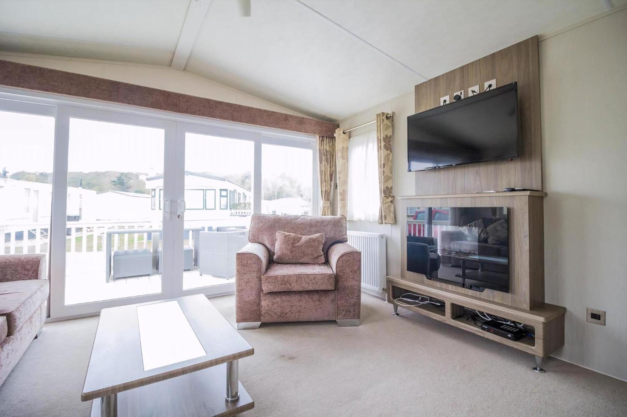 Beautiful 6 Berth Caravan By The Beach In Suffolk Ref 40076Nd 로웨스터프 외부 사진